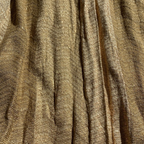 Beautiful brand? shawl scarf gold 95% rayon made in India gold beautiful scarf - Picture 4 of 5